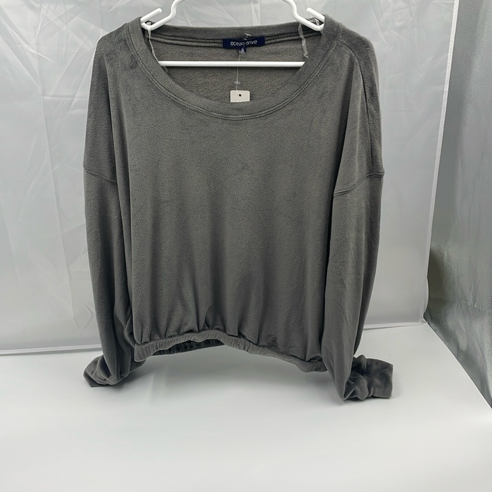 Ocean Drive Women’s Long Sleeve Pullover Sweater Excellent Used Condition Size S